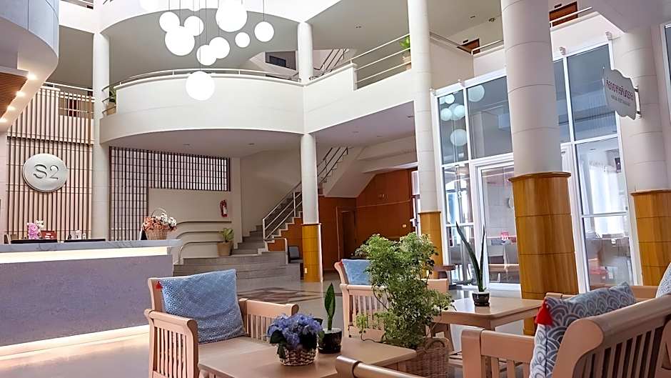 S2 Hotel