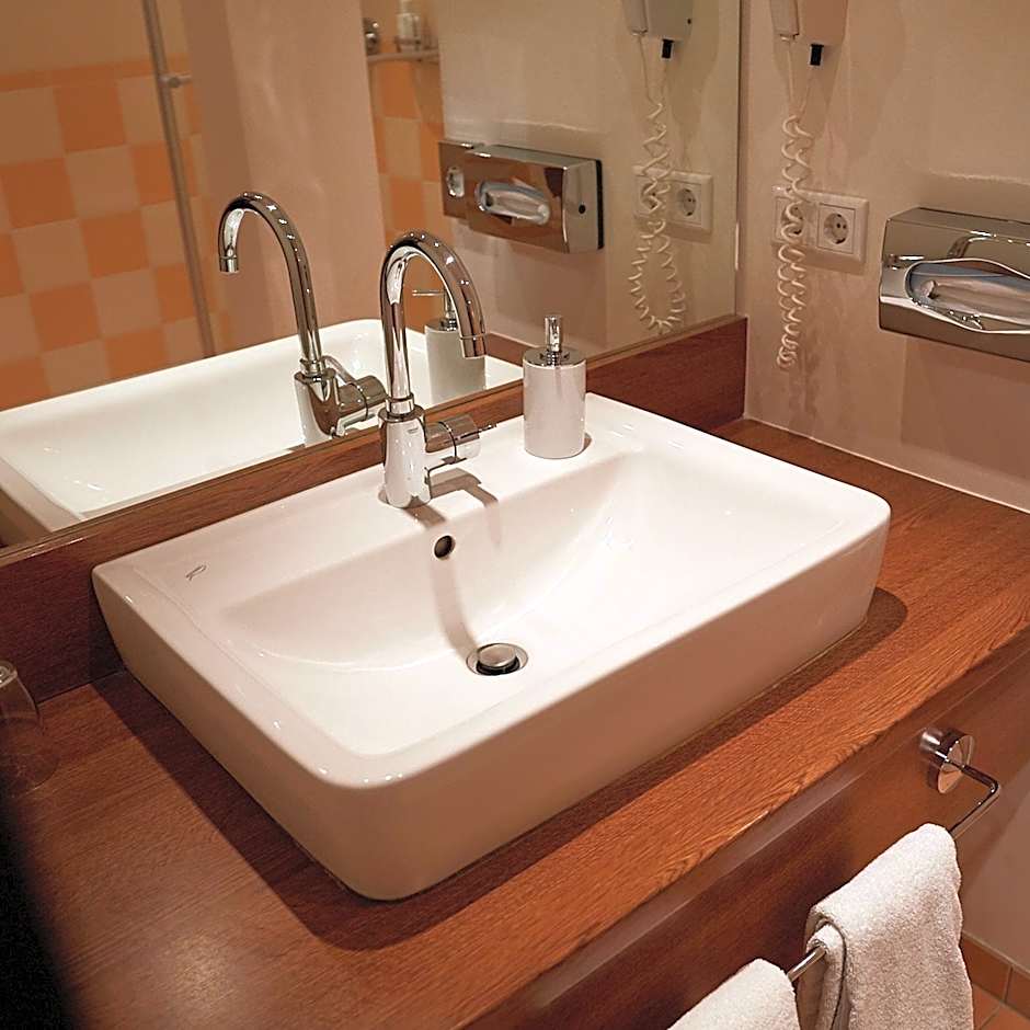 Landhotel & Gasthof Cramer