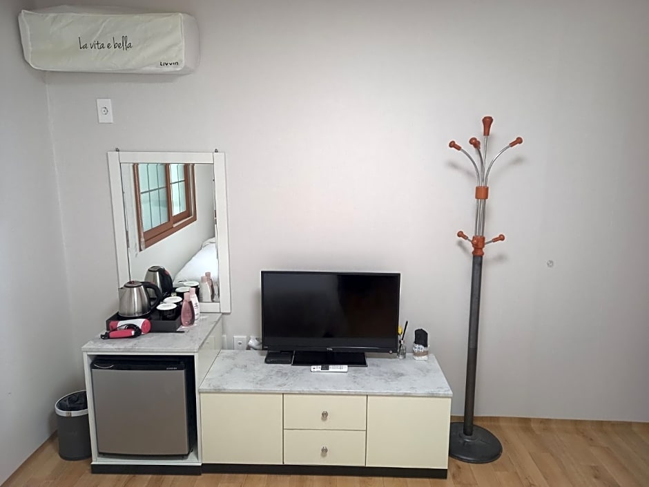 Charlie Hotel