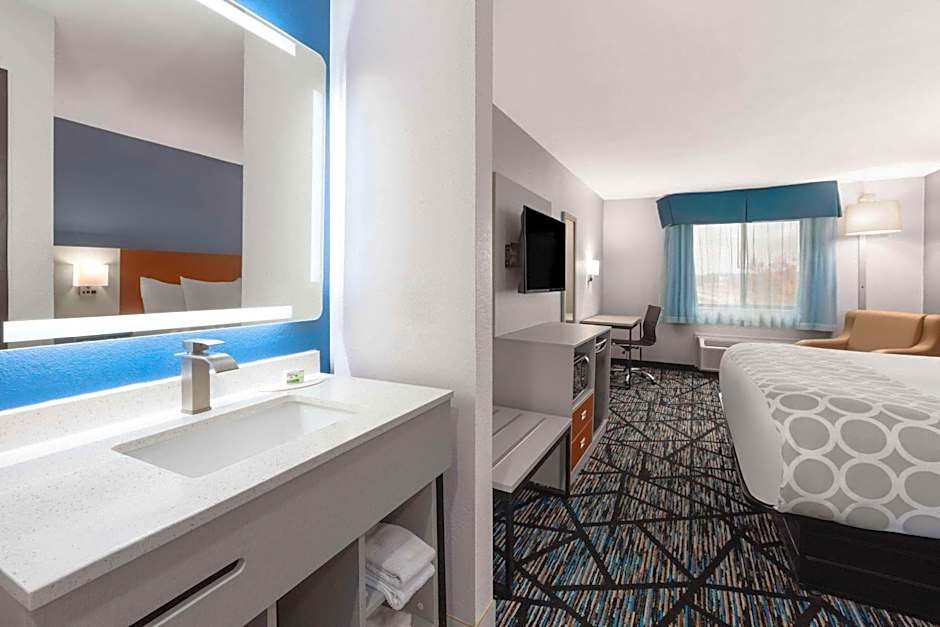 Baymont by Wyndham Warrenton