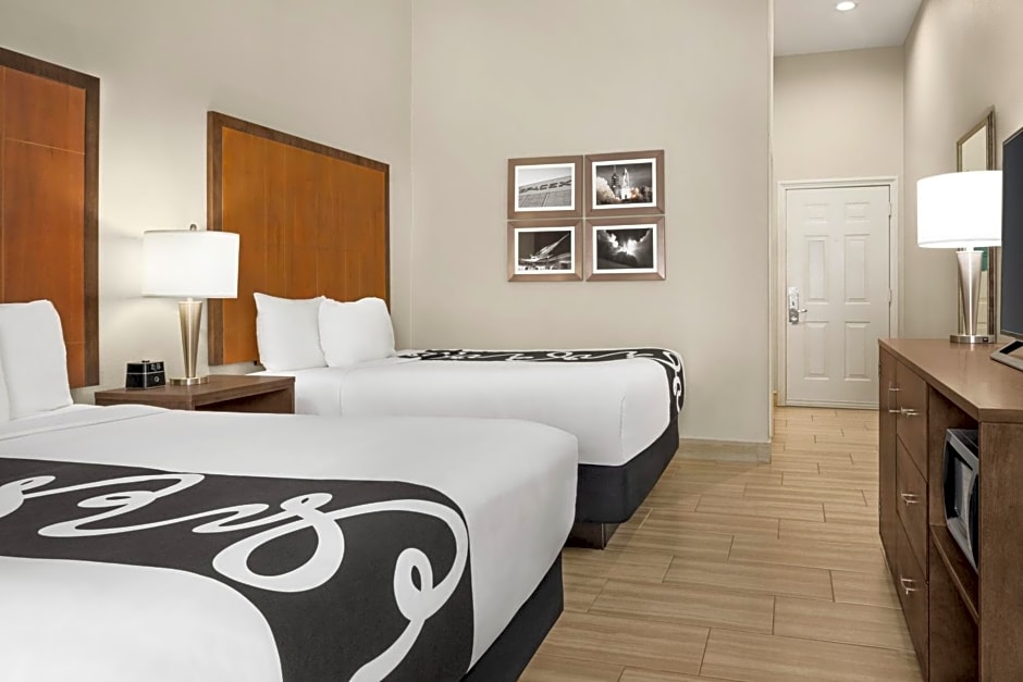 La Quinta Inn & Suites by Wyndham Brownsville North
