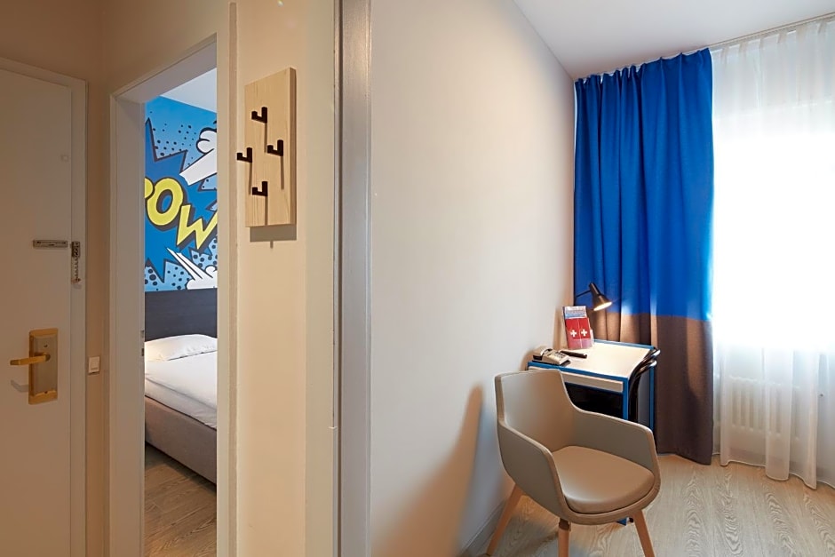 Crystal Hotel