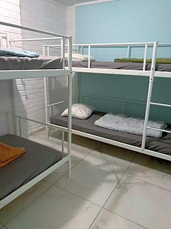Bunk Bed in Mixed Dormitory Room
