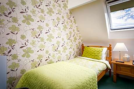 Single Room - Second Floor