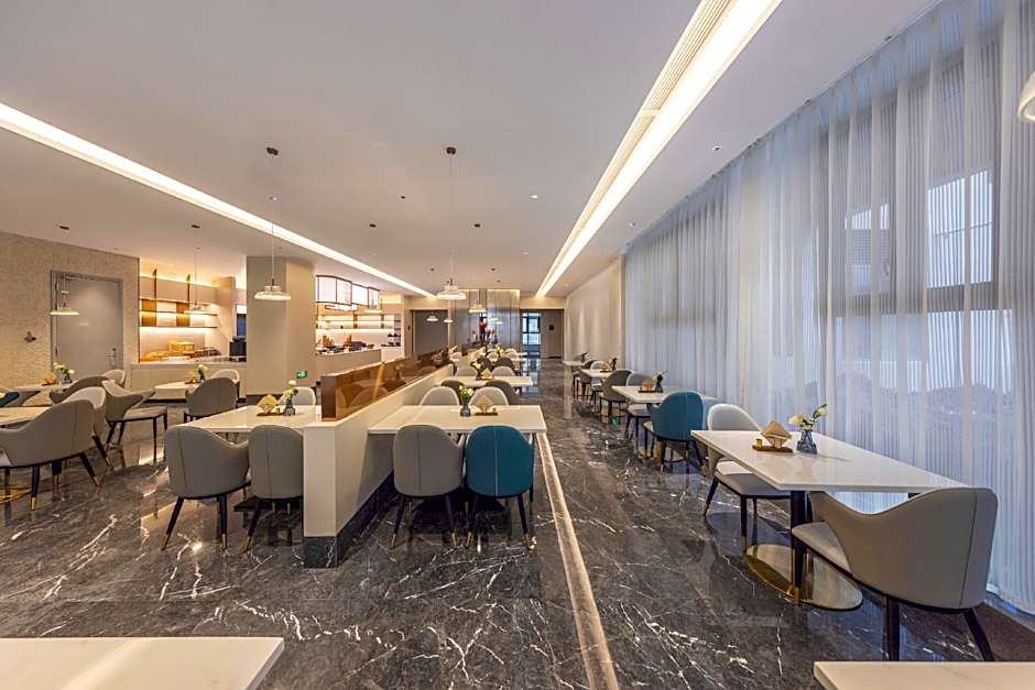 Atour Hotel Hefei Binhu Yungu Road Intime City