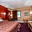 Super 8 by Wyndham Brooklyn Center/MPLS