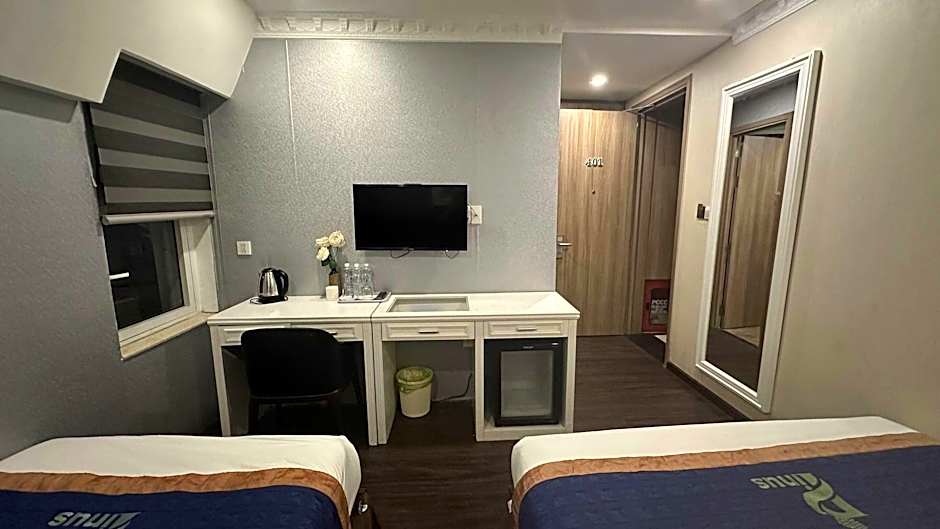 Pinus Hotel