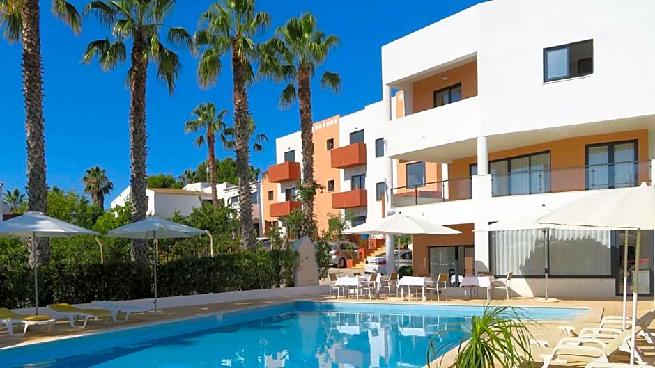 Hotel Alcaide
