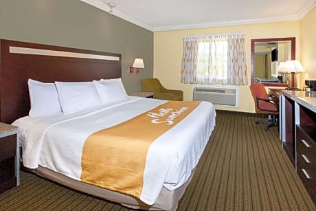 Days Inn by Wyndham Nanuet / Spring Valley