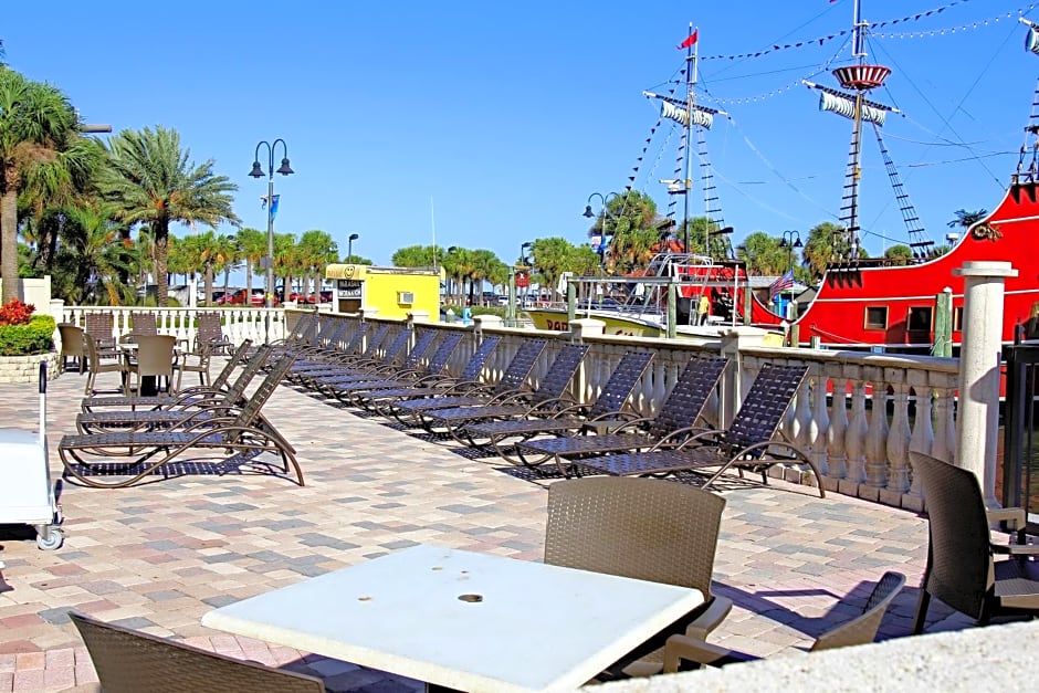Pier House 60 Clearwater Beach Marina Hotel Reservations Center