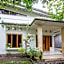 Hotel O Kebun Manis Homestay Near Lapangan Bola Volly Batu Kumbung