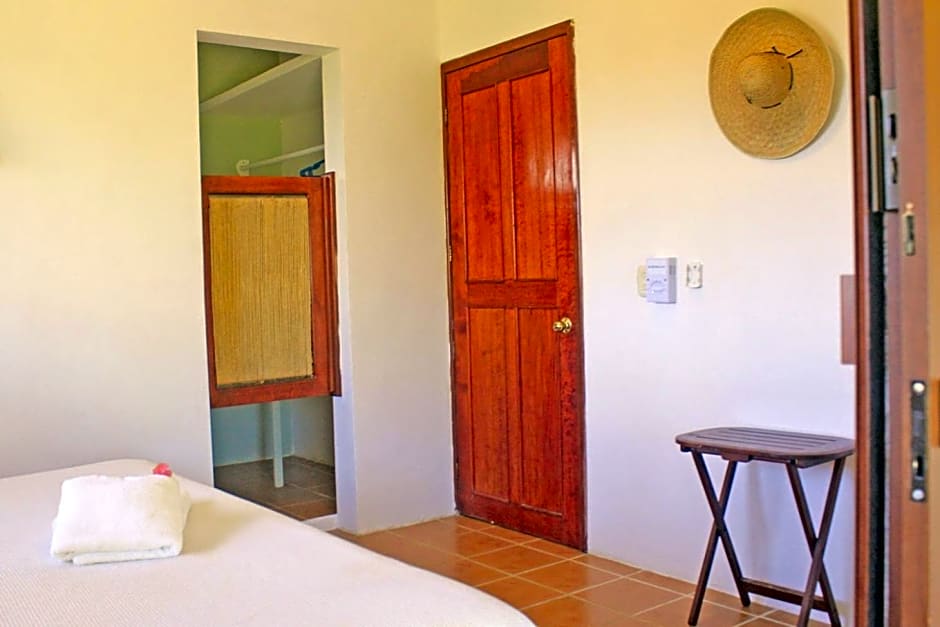 Sirenas Caribbean Rooms Holbox