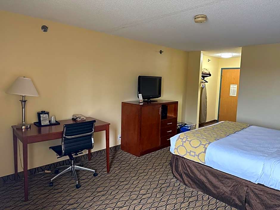 Baymont by Wyndham Mishawaka South Bend Area