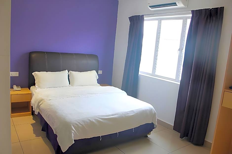 East Sun Hotel