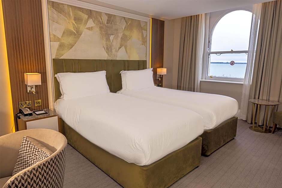 Dover Marina Hotel & Spa, Tapestry Collection by Hilton