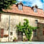 L'Ancien Presbytere Chambres D'hote ou Gite