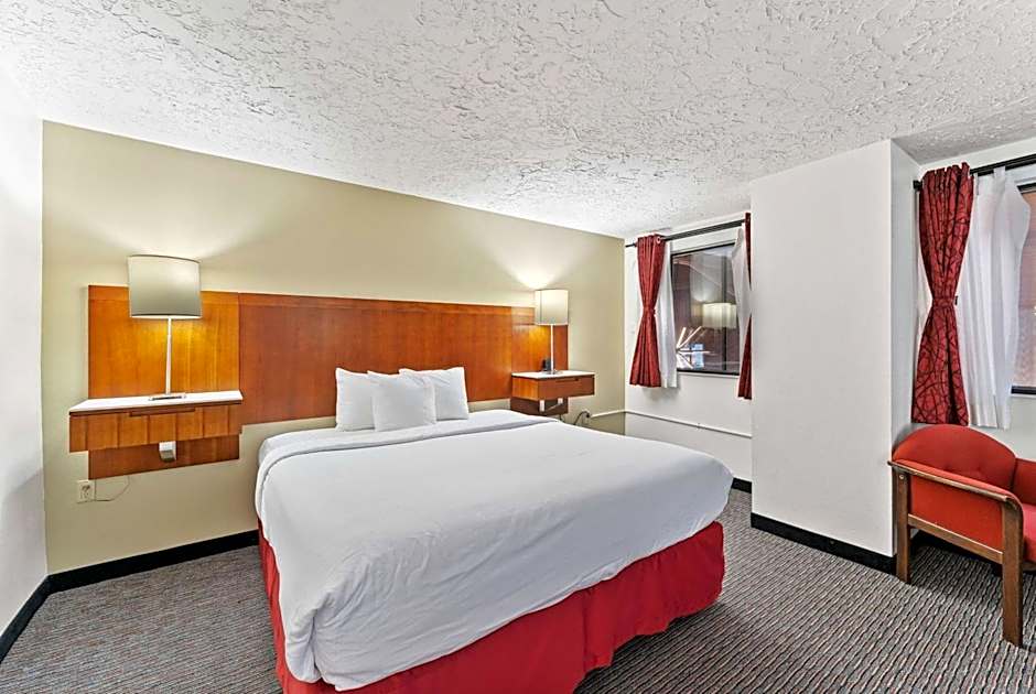 Ramada by Wyndham Cedar City