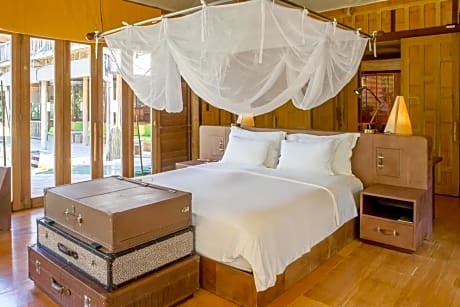 5 Bedroom Beach Pool Reserve