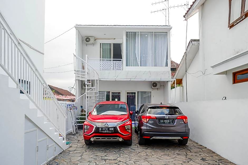 RedDoorz Syariah near Taruna Nusantara Magelang