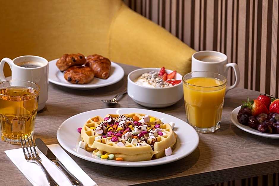 Hampton By Hilton London City