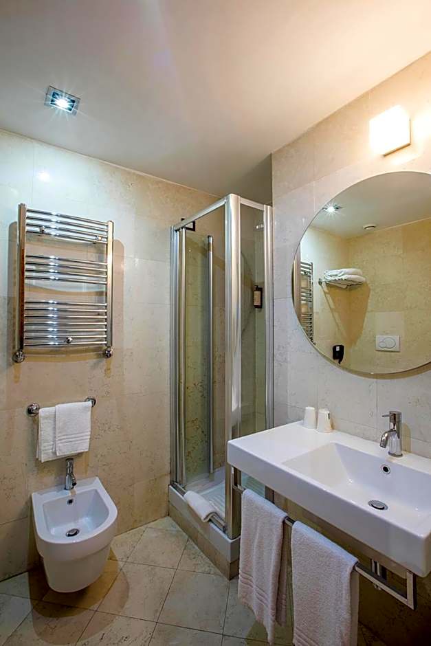 Mercure Roma Centro St. John