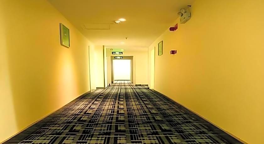 7 Days Inn Xichang Hangtian Avenue Toursim Center