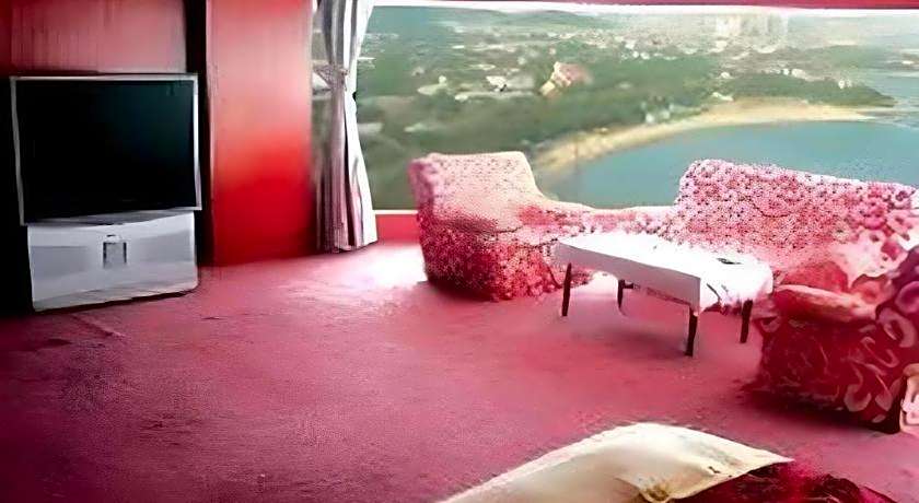 Qingdao Donghai Hotel