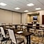 Hampton Inn By Hilton & Suites Pittsburgh/Waterfront-West Homestead