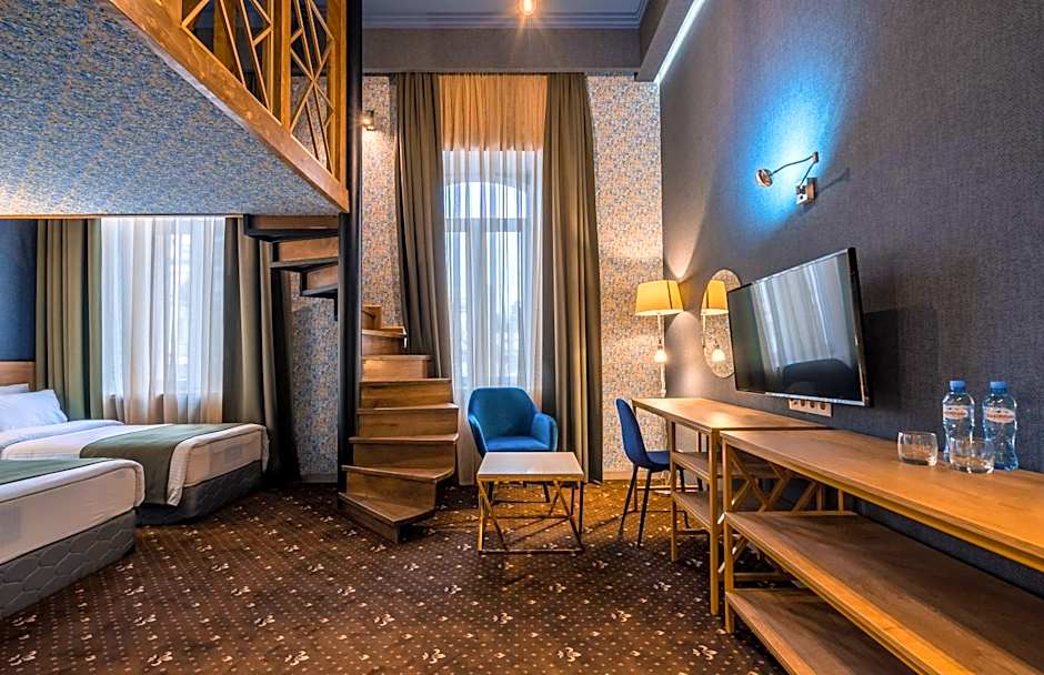 Gladius Inn Boutique Hotel by DNT Group