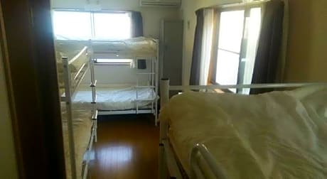 1 Person in 6-Bed Dormitory - Mixed