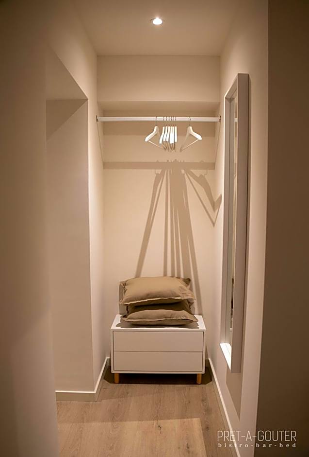 PRET A GOUTER bistro bar bed