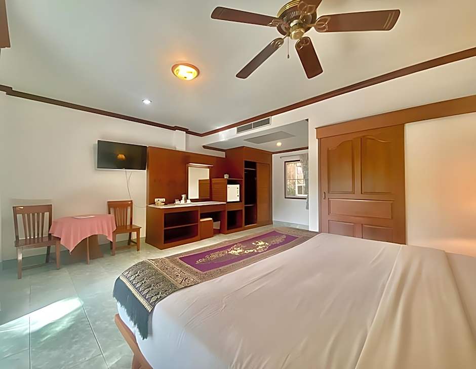 Patong Palace Hotel - SHA Extra Plus