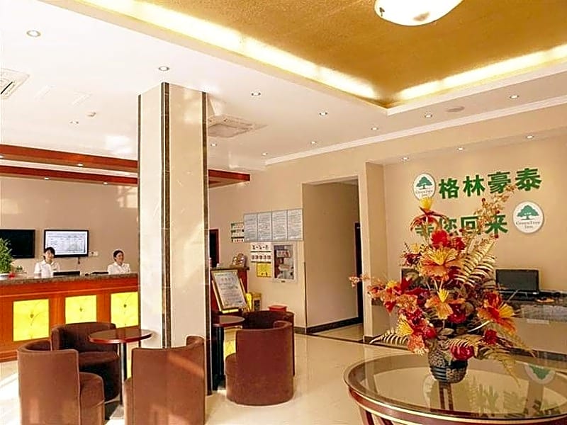 GreenTree Inn Zhenjiang Gaotie Wanda Square Express Hotel