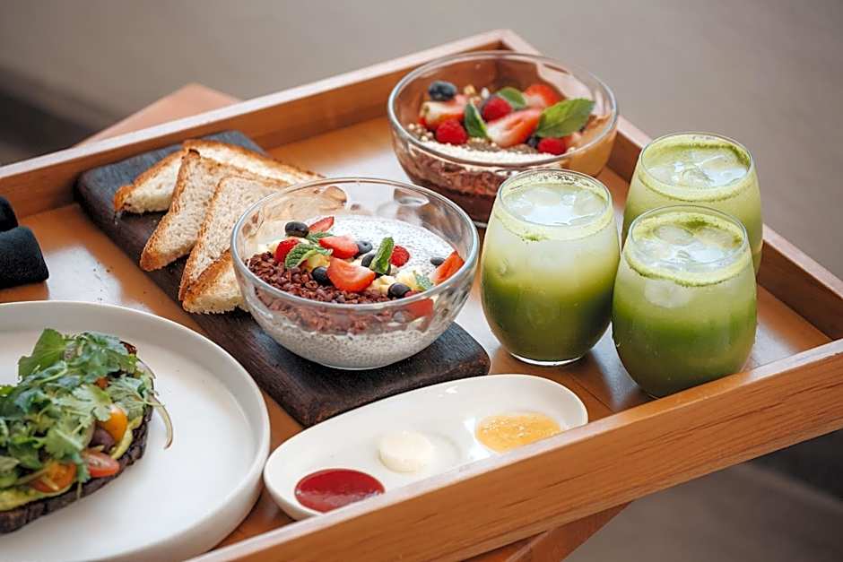 Bahia Hotel And Beach Club