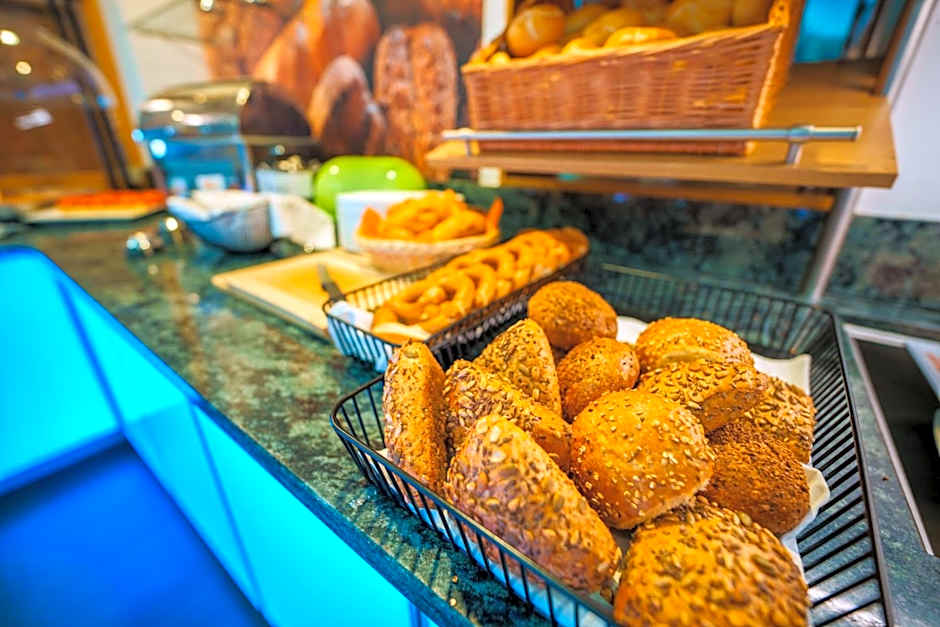 König Ludwig Design Hotel NEU Zimmer mit Sauna oder Whirlpool oder mehr