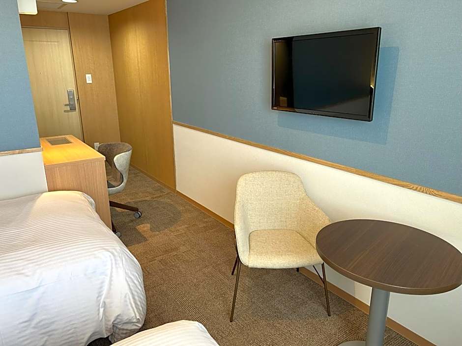 Photo 1 of 5 of 2 Beds, Mountain View