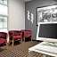 Super 8 by Wyndham Des Moines