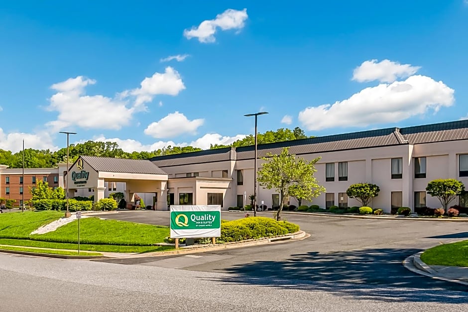 Quality Inn & Suites Bel Air I-95 Exit 77A