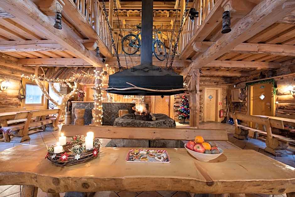 Chaty a horský hotel Kožiar