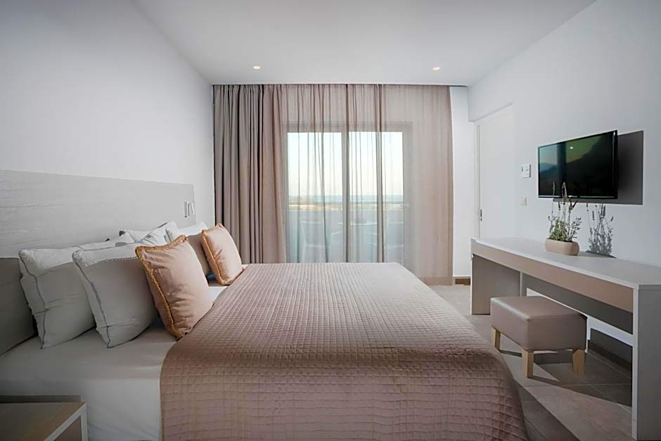 Porto Bello Beach Hotel