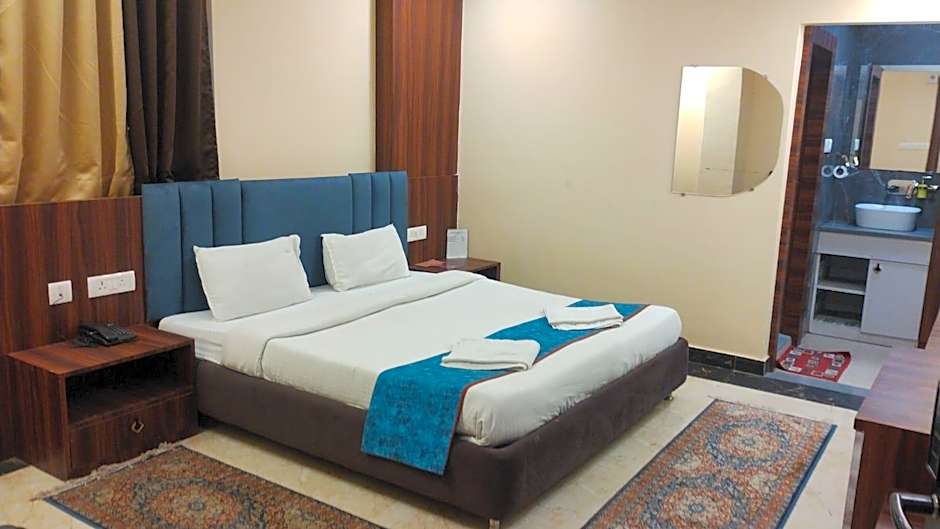 Hotel Sarweshwary