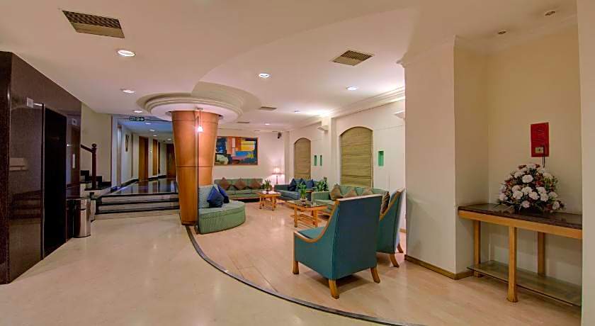 Tristar Service Apartments