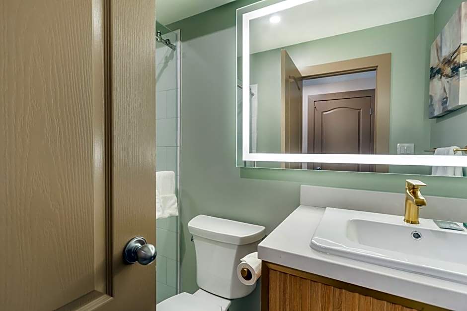 Velora Hinton, an Ascend Collection Hotel