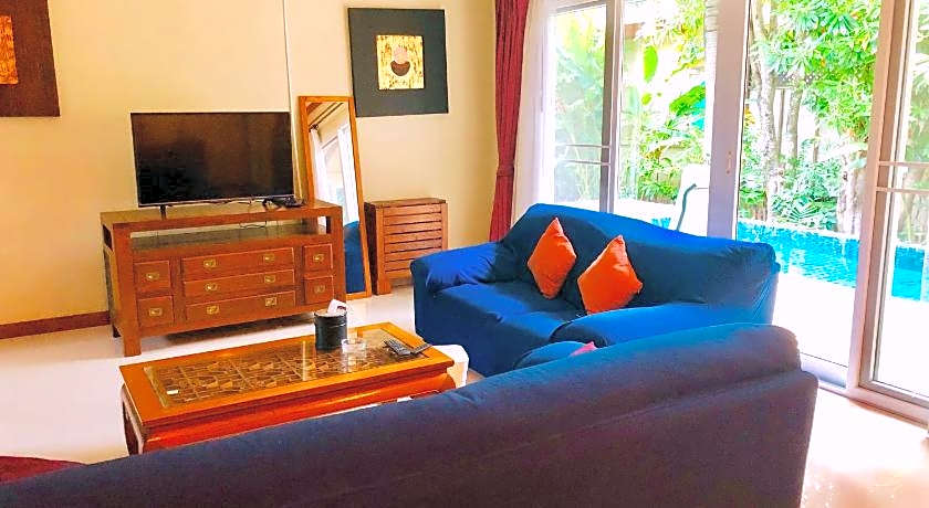 Karon Beach Walk Villa