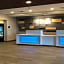 Holiday Inn Express Hotel & Suites Albany