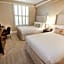 Cardinal Hotel