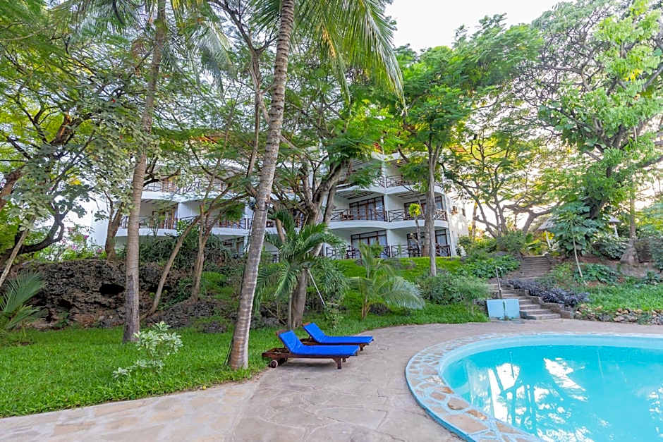 Silver Rock Boutique Resort by Mokawa - Hotel & Apartments