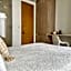 Luxury 5th Avenue Menesse 32