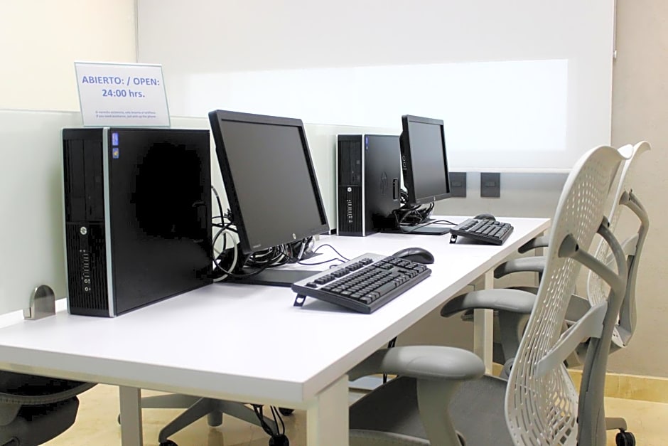 Holiday Inn Express Puerto Vallarta By IHG