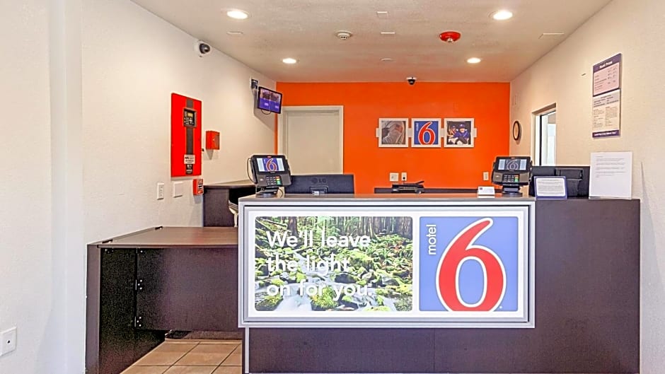 Motel 6-Chico, CA